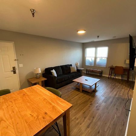 Aksarben 1 Bedroom-Close To I-80 Omaha Eksteriør billede